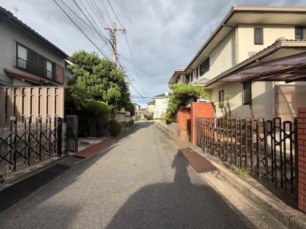 香芝市磯壁６丁目の中古一戸建て