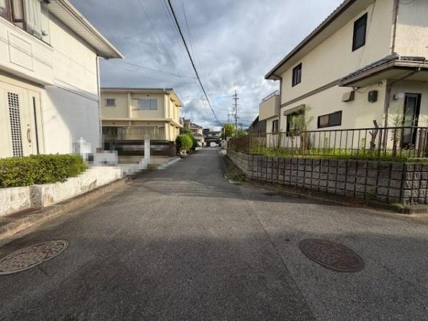 香芝市磯壁６丁目の中古一戸建て