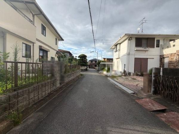 香芝市磯壁６丁目の中古一戸建て