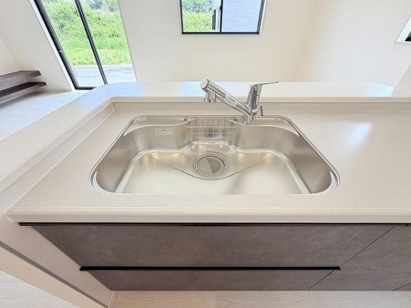 川西町結崎20期　5号棟　新築戸建