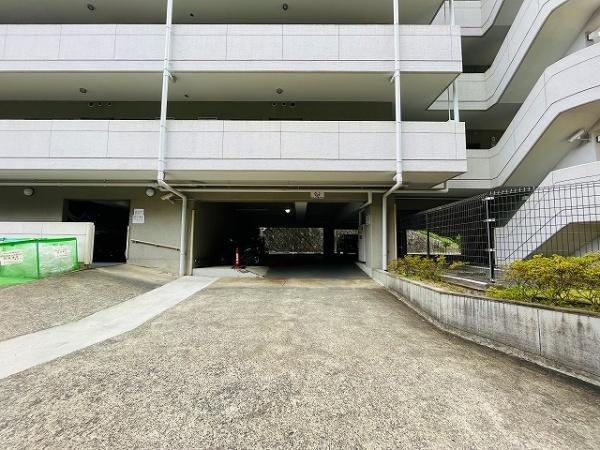 ネオハイツ橿原神宮西口