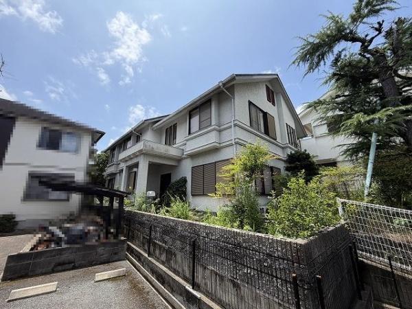 葛城市北花内の中古一戸建て