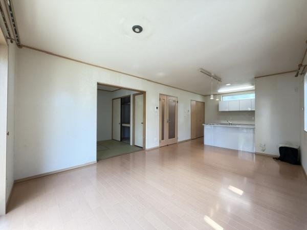 香芝市高山台1丁目　中古戸建