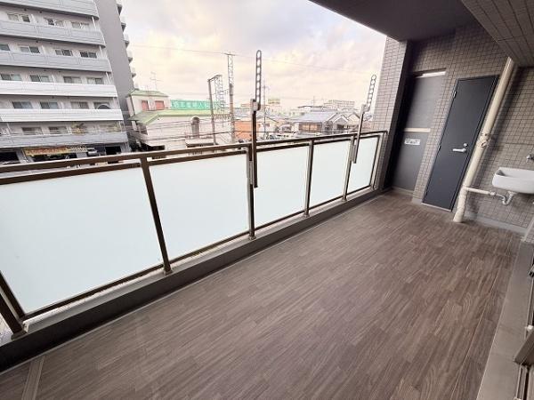 ピアッツァコート八木駅前