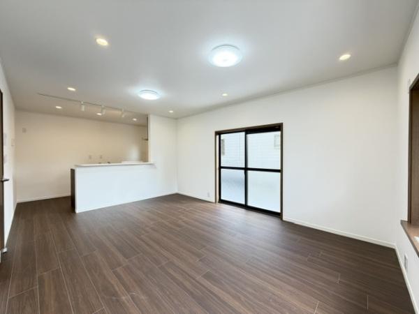 香芝市上中　中古戸建