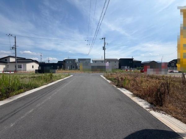 北葛城郡広陵町大字三吉の土地