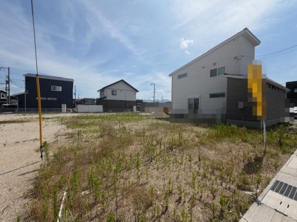 北葛城郡広陵町大字三吉の土地