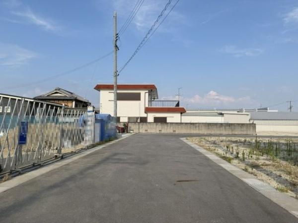 北葛城郡広陵町大字三吉の土地