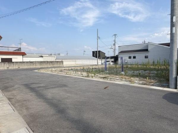 北葛城郡広陵町大字三吉の土地