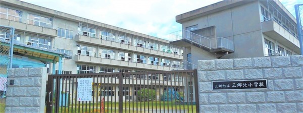 生駒郡三郷町三室1丁目　新築戸建(三郷北小学校)