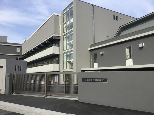 生駒郡三郷町三室1丁目　新築戸建(三郷中学校)