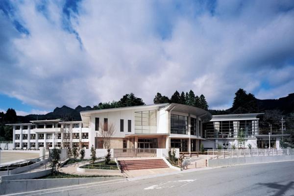 宇陀郡曽爾村大字塩井の中古一戸建て(曽爾村立曽爾小中学校)