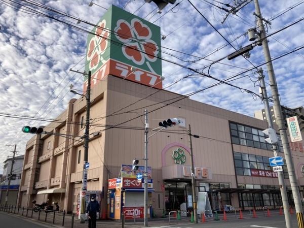 大阪市東住吉区杭全７丁目の中古一戸建て(ライフ杭全店)
