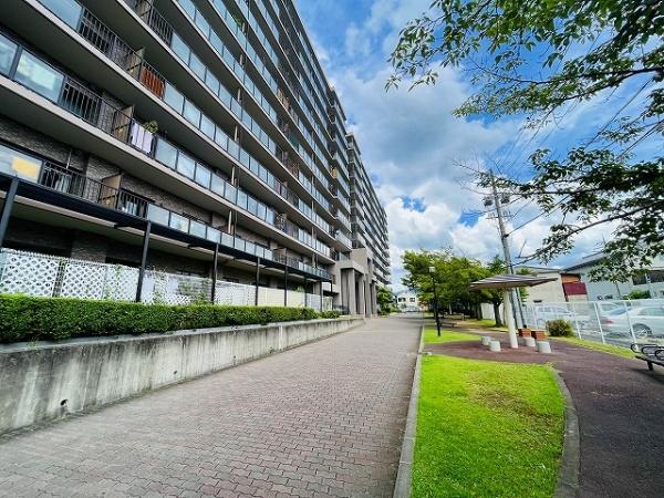 パストラーレ天理　C・D棟
