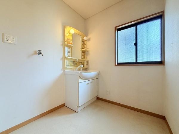 天理市中町の中古一戸建て