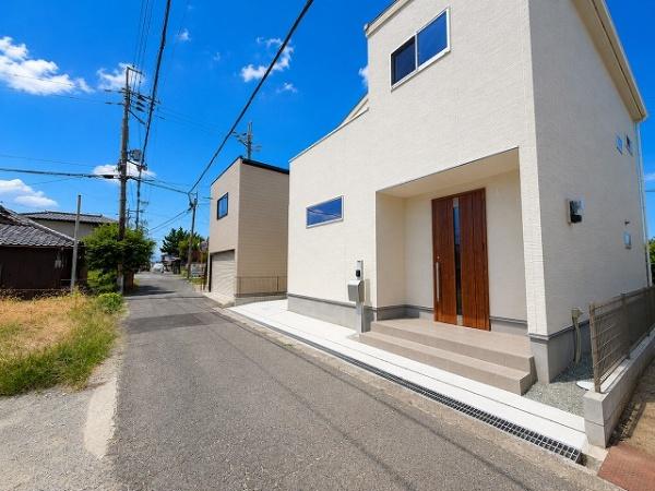 橿原市小槻町　新築戸建