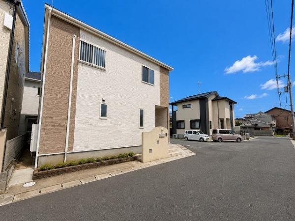 橿原市石原田町の中古一戸建て