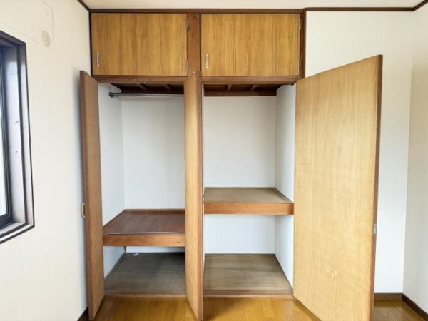 北葛城郡上牧町松里園２丁目の中古一戸建て
