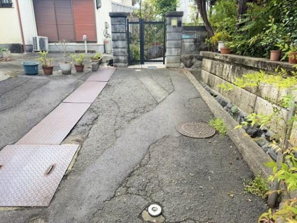北葛城郡上牧町松里園２丁目の中古一戸建て