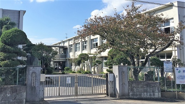 磯城郡田原本町大字秦庄の土地(田原本町立南小学校)