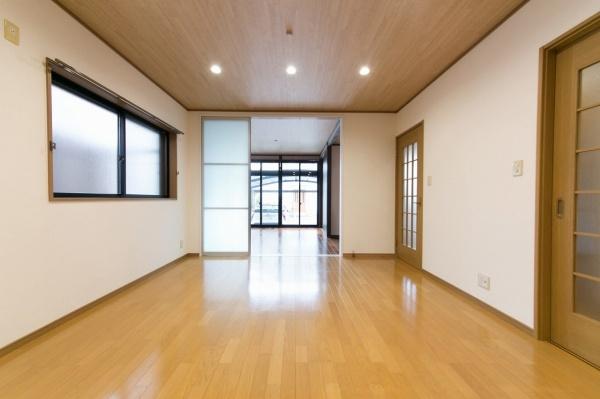 橿原市地黄町の中古一戸建て
