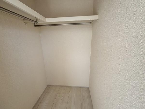 大和高田市曽大根2丁目　新築戸建