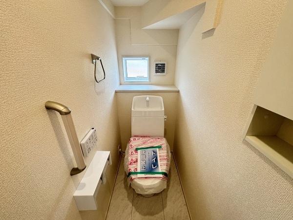 大和高田市曽大根2丁目　新築戸建