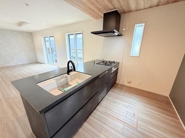 天理市川原城町　1号棟　新築戸建