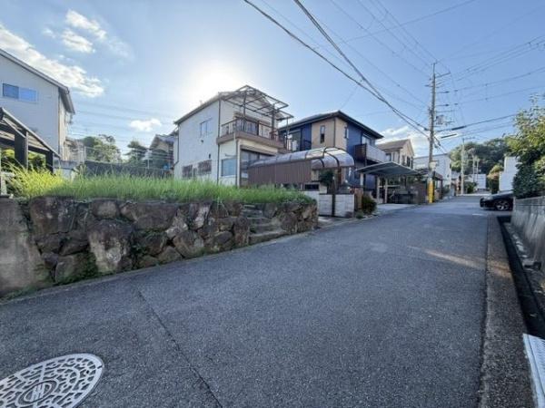 北葛城郡王寺町本町４丁目の土地