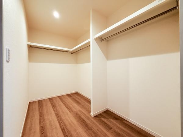 天理市柳本町7期　3号棟　新築戸建