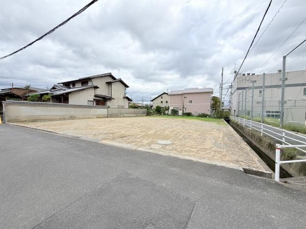 磯城郡田原本町大字秦庄の土地