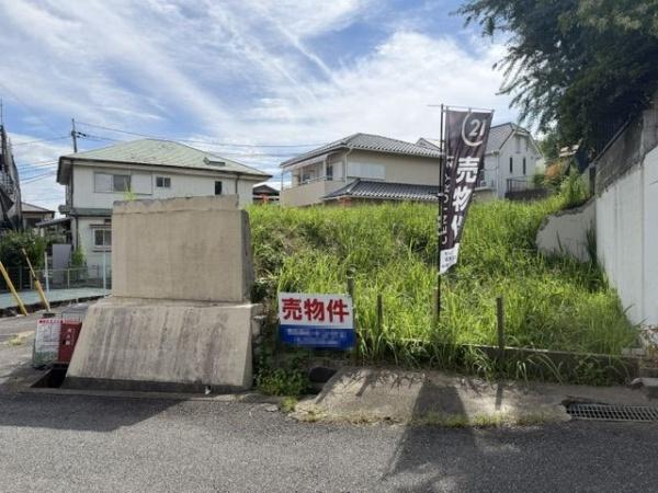 北葛城郡王寺町本町５丁目の土地