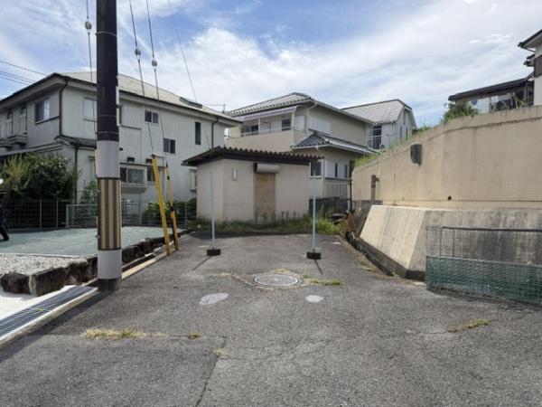 北葛城郡王寺町本町５丁目の土地