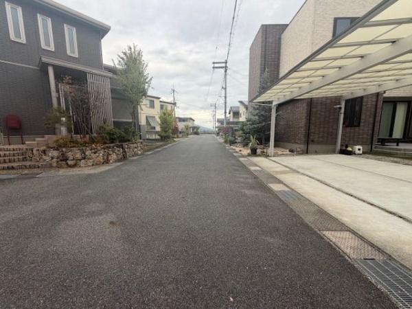 北葛城郡王寺町南元町2丁目　中古戸建
