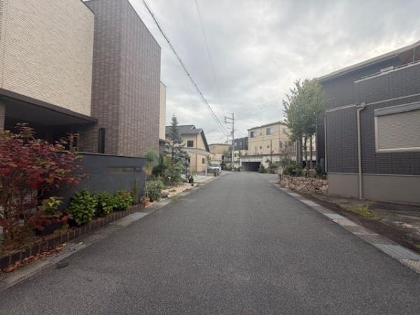 北葛城郡王寺町南元町2丁目　中古戸建