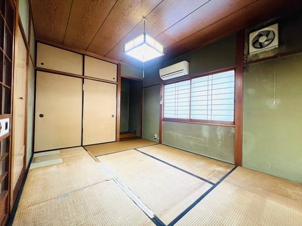 天理市櫟本町の中古一戸建て