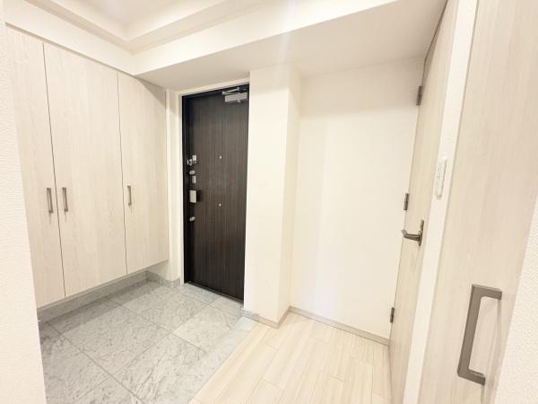 プレサンスロジェ難波GRANDWEST