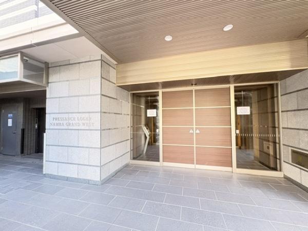 プレサンスロジェ難波GRANDWEST