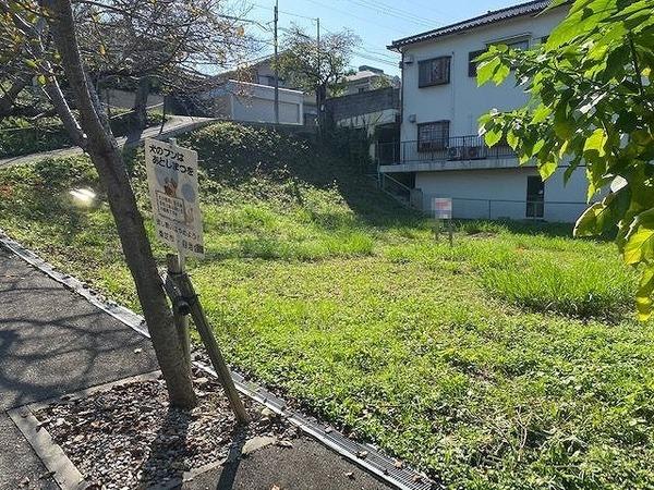 香芝市穴虫の土地