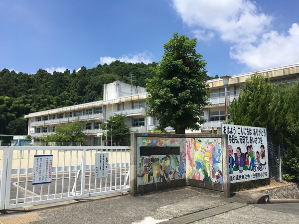 橿原市白橿町7丁目の中古一戸建て(橿原市立白橿南小学校)