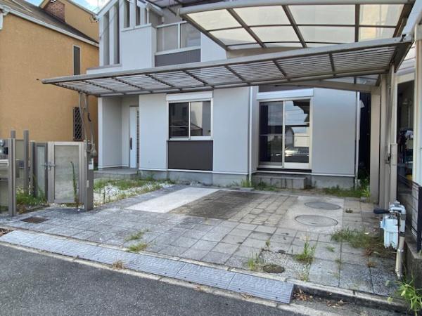 香芝市五位堂１丁目の中古一戸建て