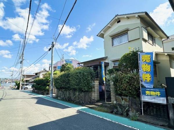 北葛城郡上牧町服部台３丁目の土地