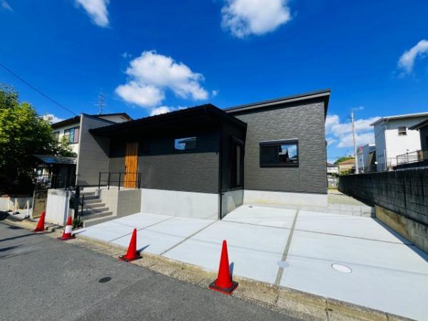 橿原市菖蒲町3丁目　新築戸建