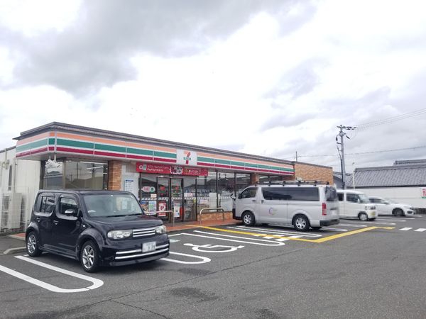 広陵町三吉3期 2号棟 新築戸建(セブンイレブン広陵町笠東店)