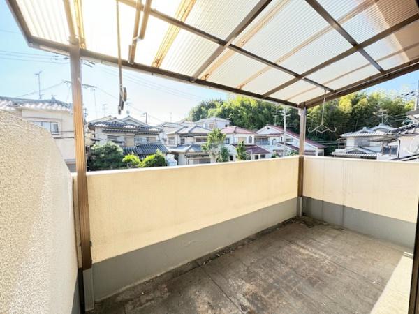 北葛城郡上牧町松里園２丁目の中古一戸建て