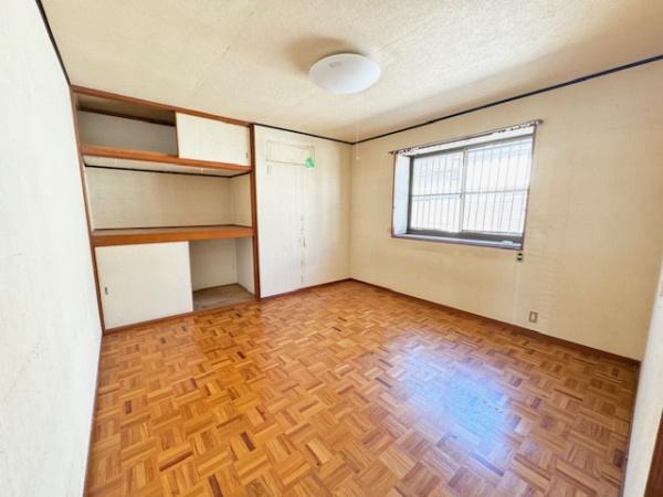 北葛城郡上牧町松里園２丁目の中古一戸建て