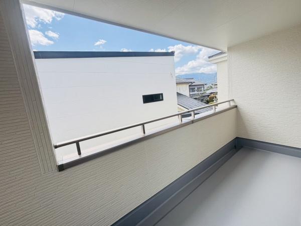御所市南十三２期　２号棟　新築戸建