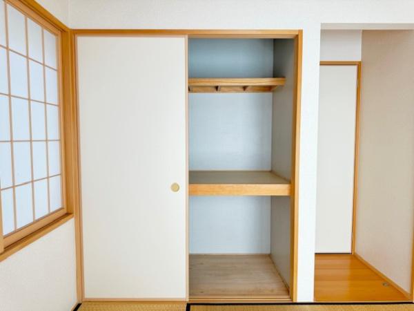 生駒郡斑鳩町服部２丁目の中古一戸建て