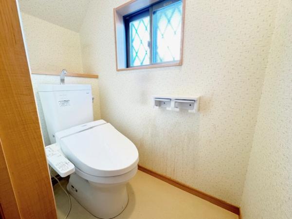 生駒郡斑鳩町服部２丁目の中古一戸建て