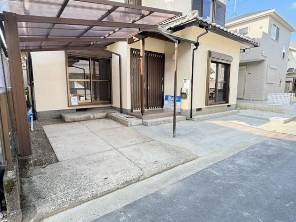 生駒郡斑鳩町目安４丁目の中古一戸建て